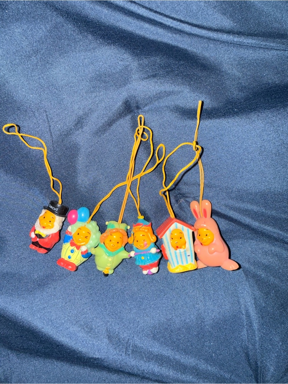 Peek a Pooh bundle - Set of 6 Vintage Keychains